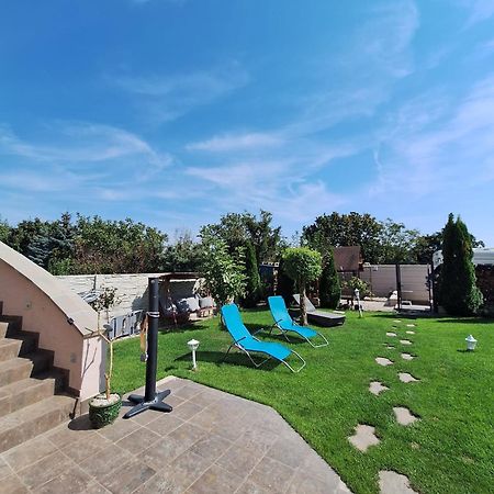 Meduza Wellness Spa S Ubytovanim Глоговец Экстерьер фото