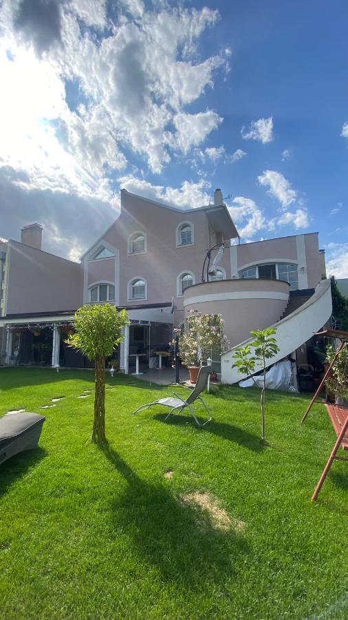 Meduza Wellness Spa S Ubytovanim Глоговец Экстерьер фото