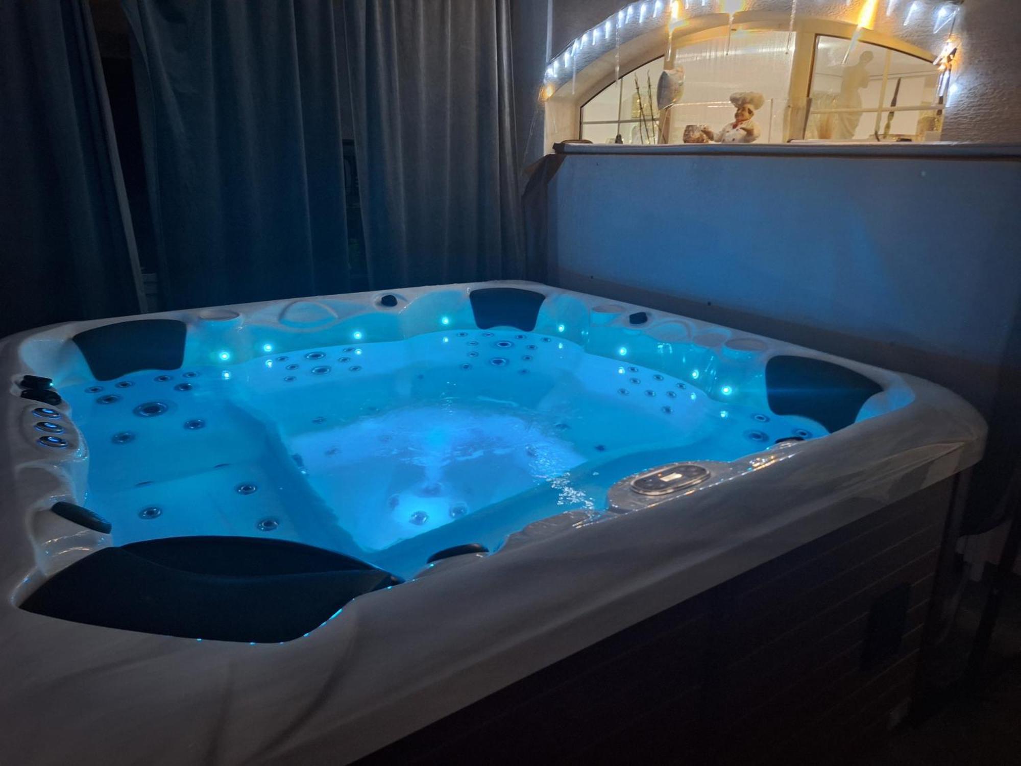 Meduza Wellness Spa S Ubytovanim Глоговец Экстерьер фото